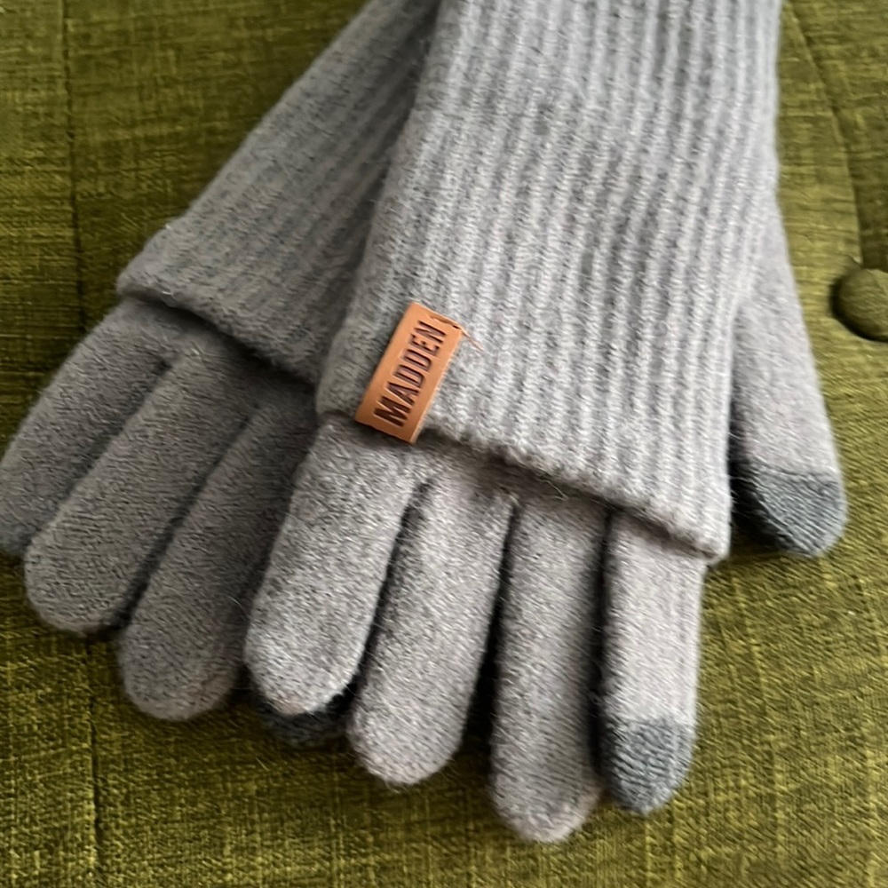 Steve Madden Tech Gloves